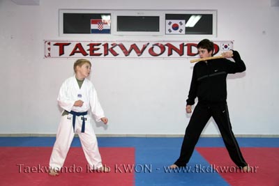 taekwondo kwon samoobrana15